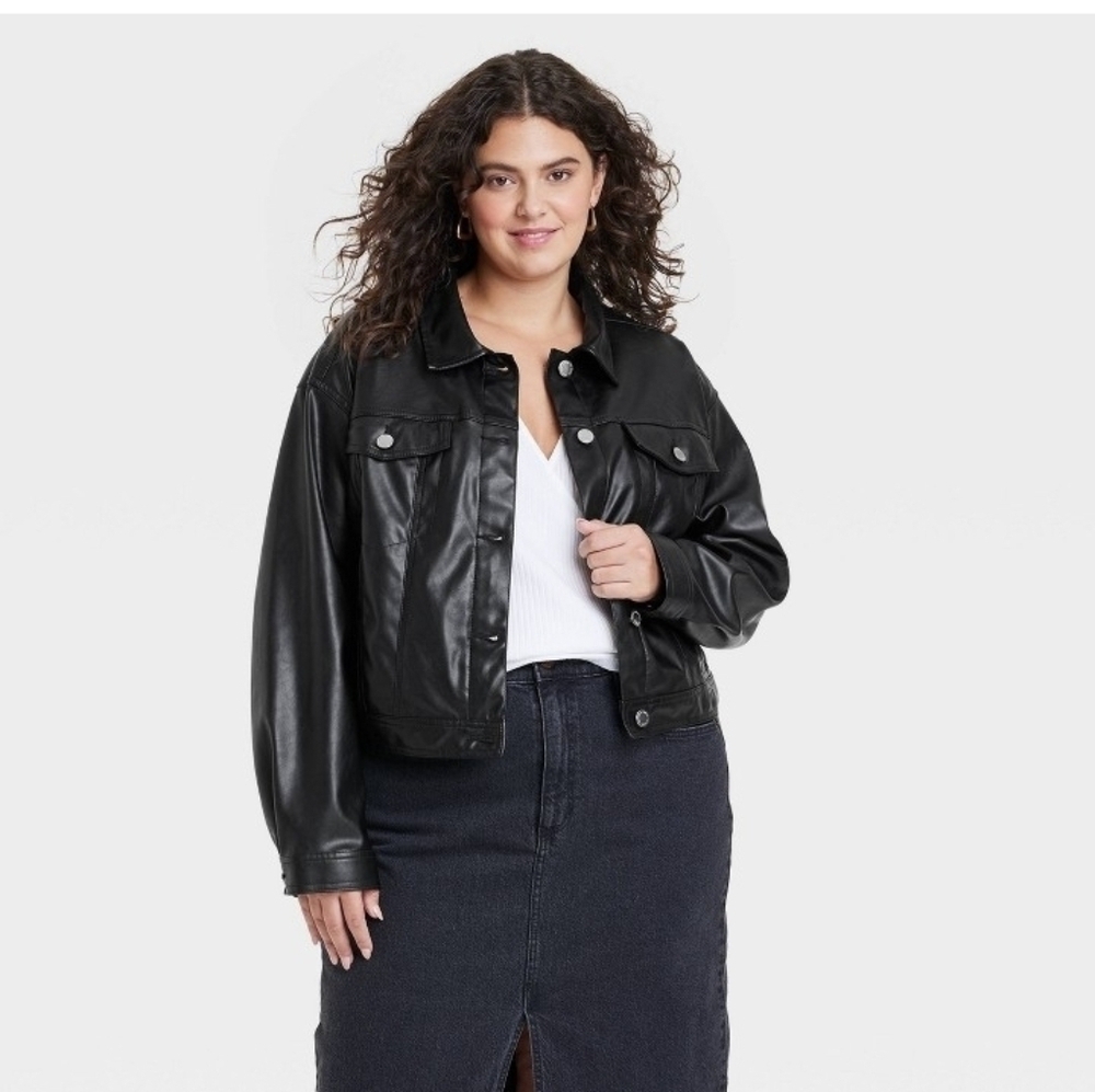 Universal Thread Women's Faux Leather Moto Jacket Black